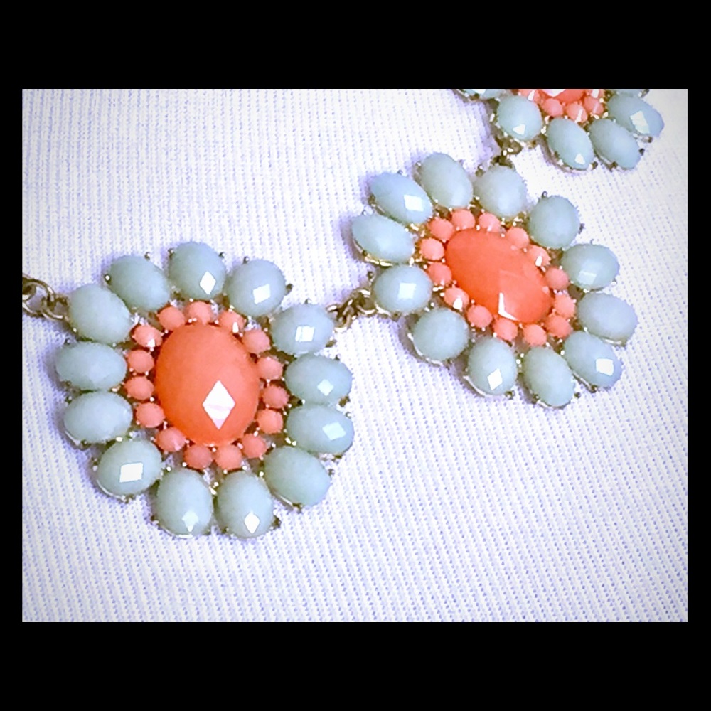 Meet your Posher, Alicia